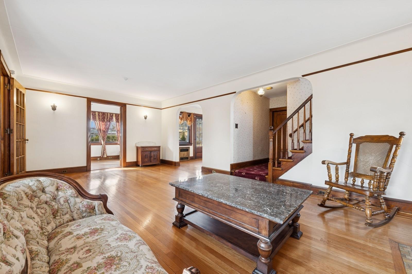 70 Sycamore Street, Hempstead, New York image 12