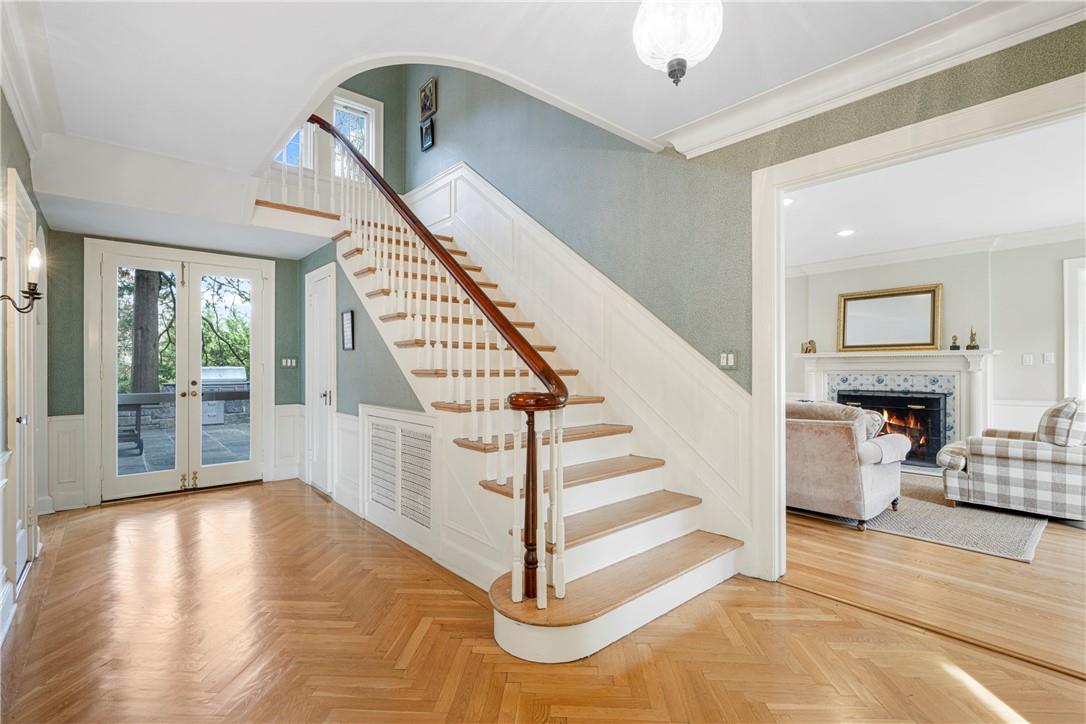 290 Overlook Road