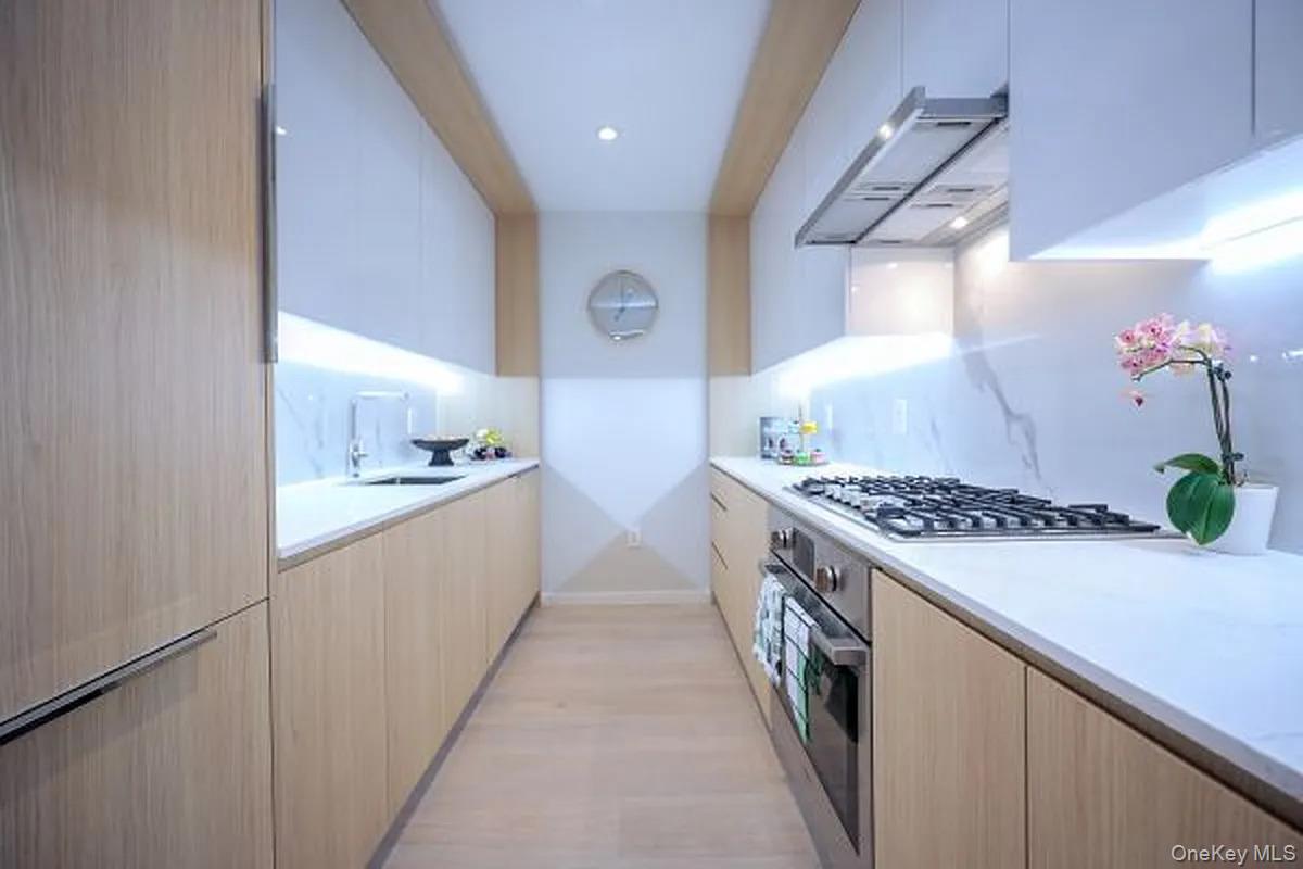 40-22 61st Street 2M