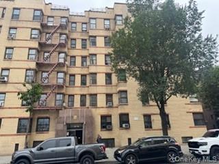 860 Grand concourse 4I