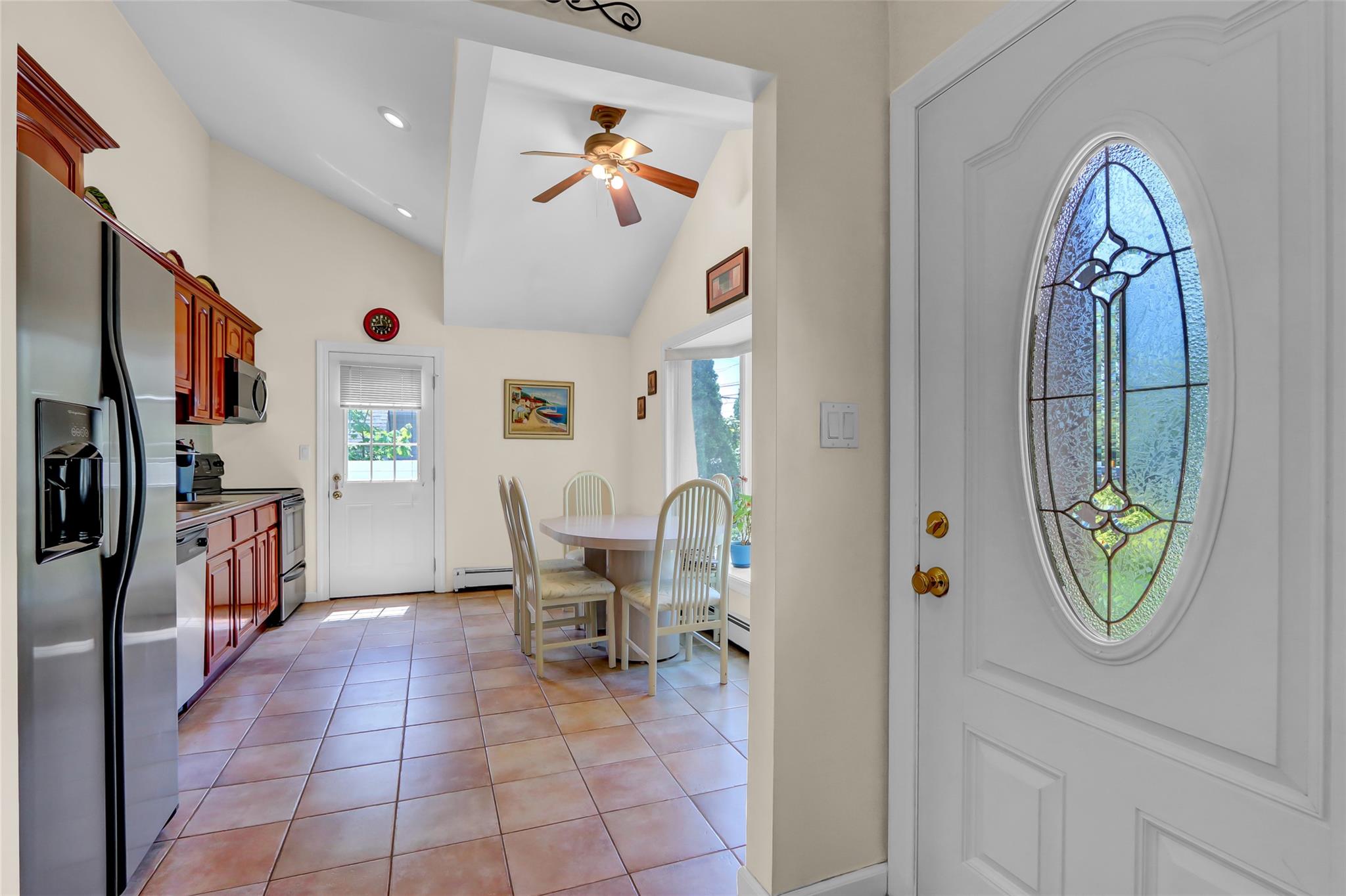 32 Santapogue Drive, Lindenhurst, New York image 6
