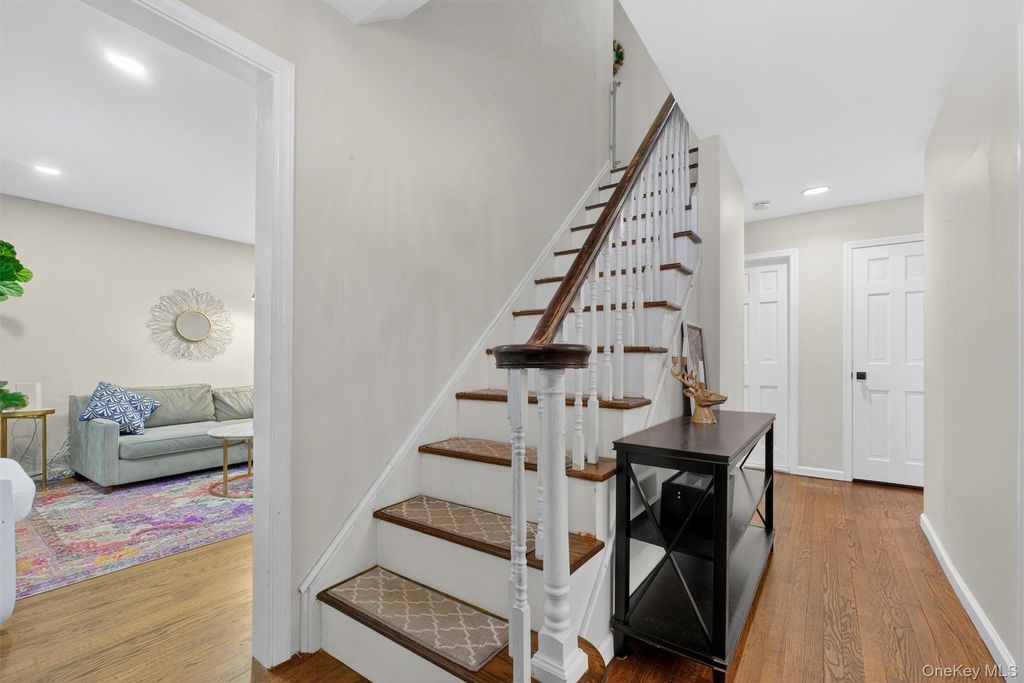 Photo of 37 Hilda Drive, Mahopac, NY 10541 (MLS # 942687)