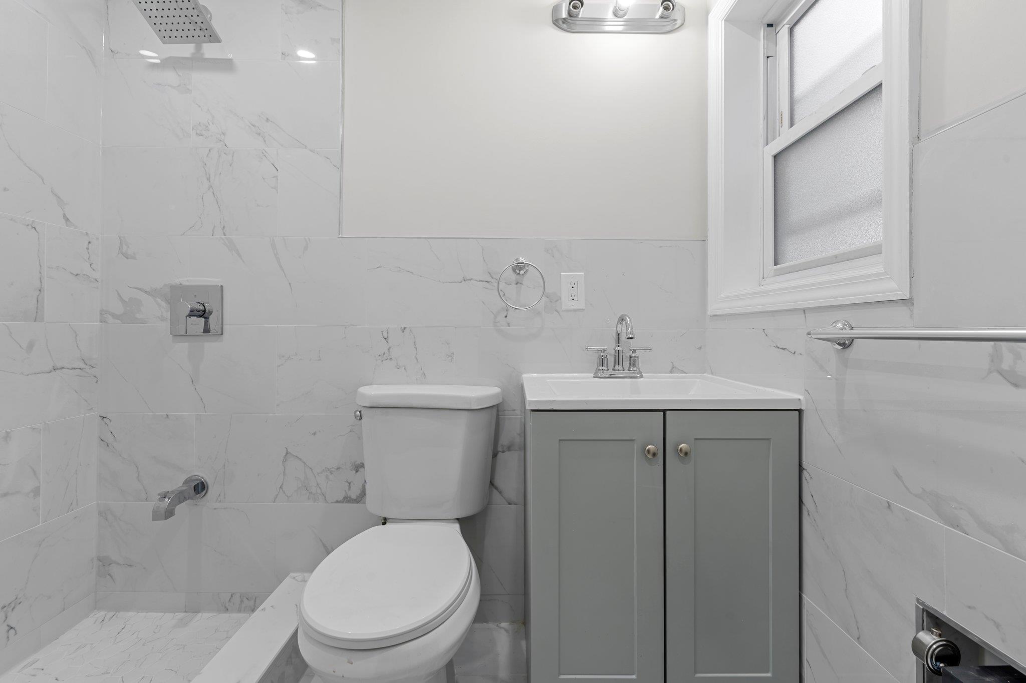 13420 176th Street, Rochdale, New York image 5