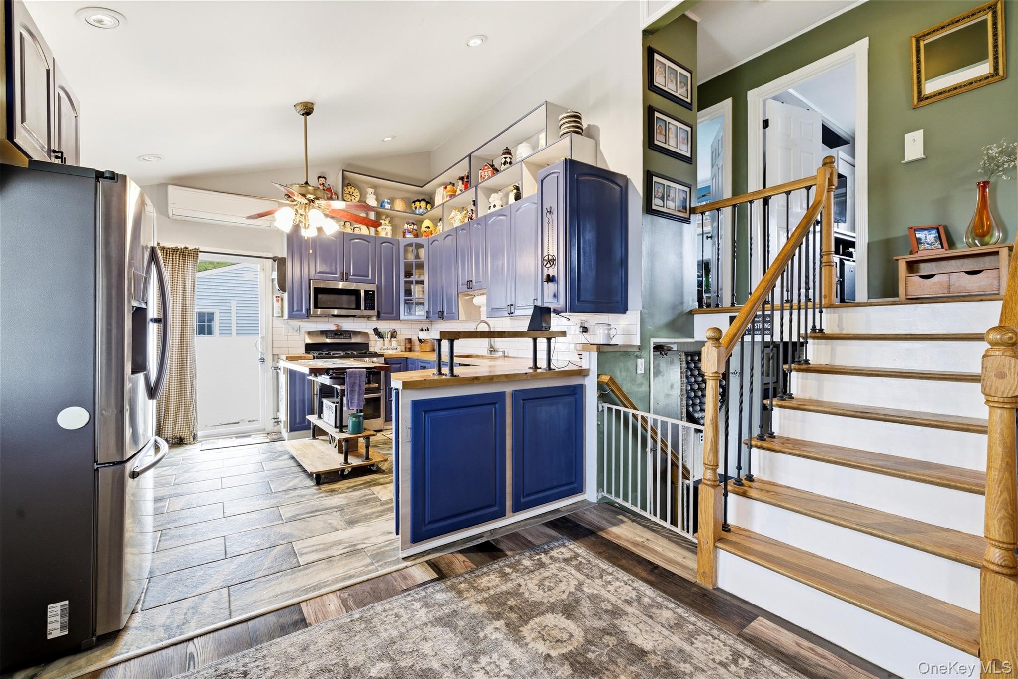 851 Elmwood Road