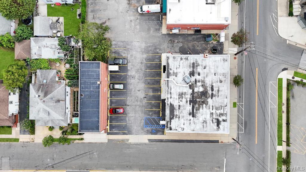 185 Willis Avenue 1
