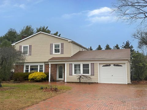 26 Malvern Lane Stony Brook NY 11790