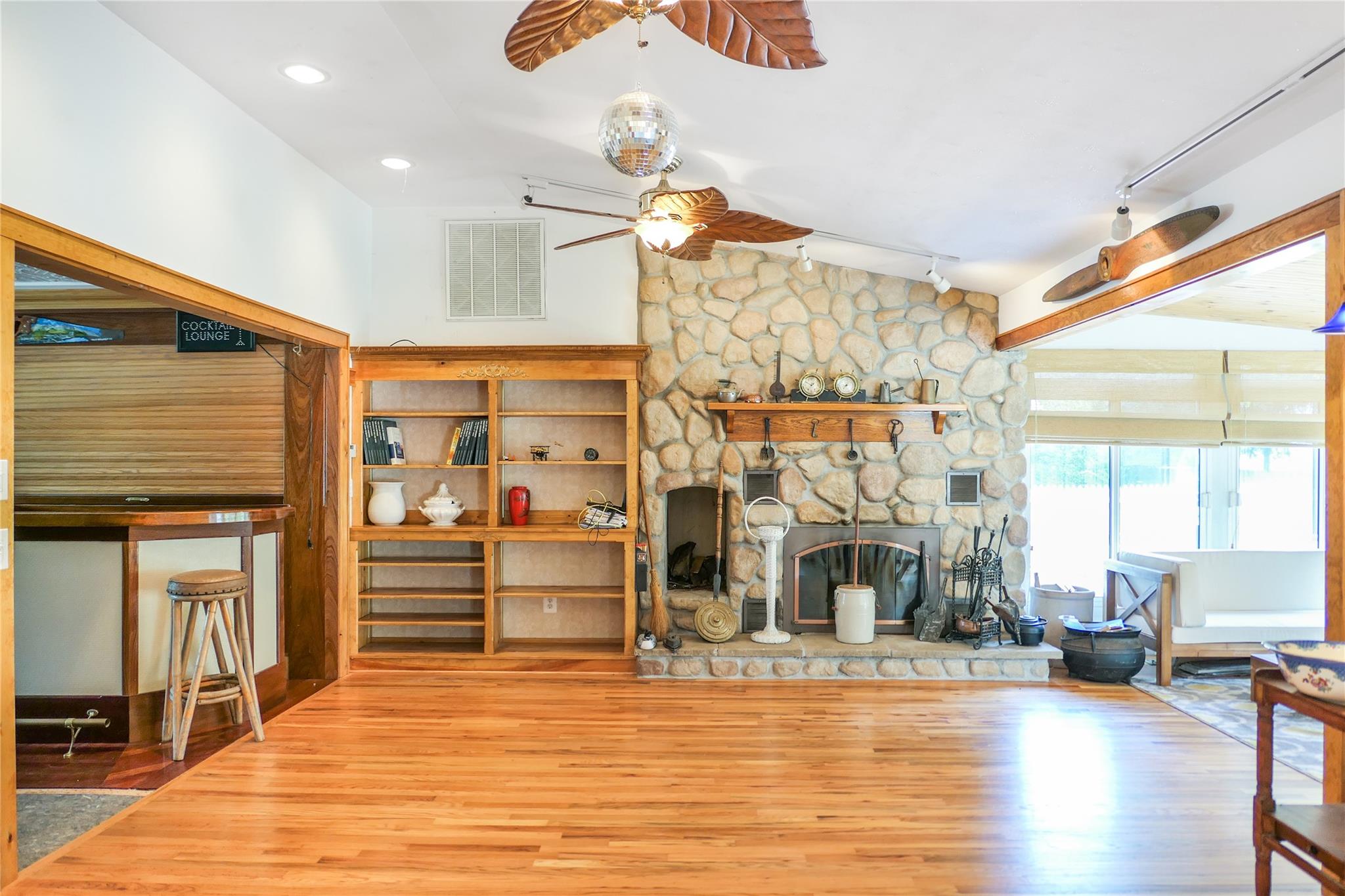 7 Bay Lane, Brookhaven, New York image 9