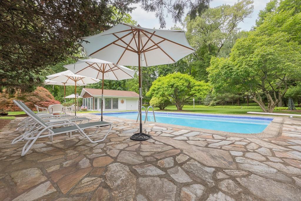 211 N Little Tor Road, New City, New York image 7