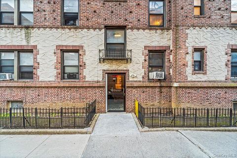 61-40 Saunders A11 Rego Park NY 11374