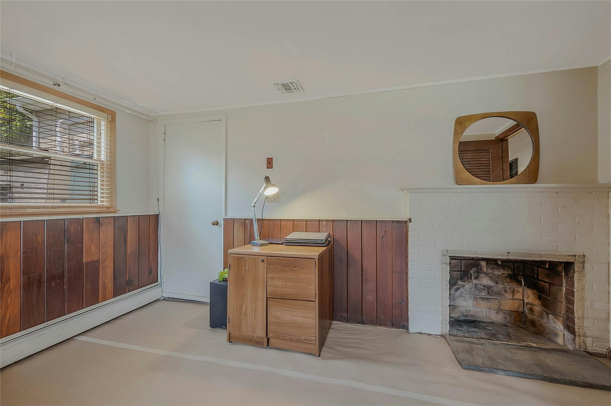 12 Wendover Road, Sayville, New York image 25
