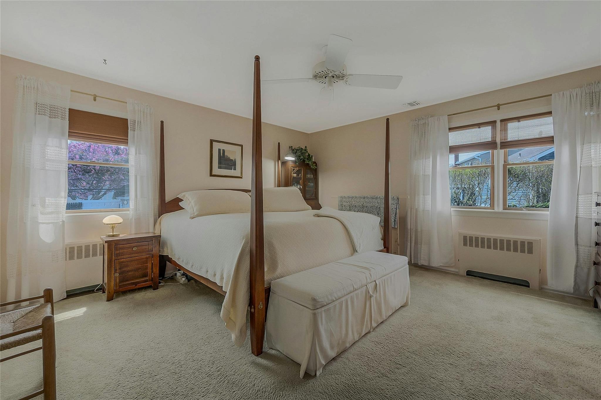 12 Wendover Road, Sayville, New York image 15