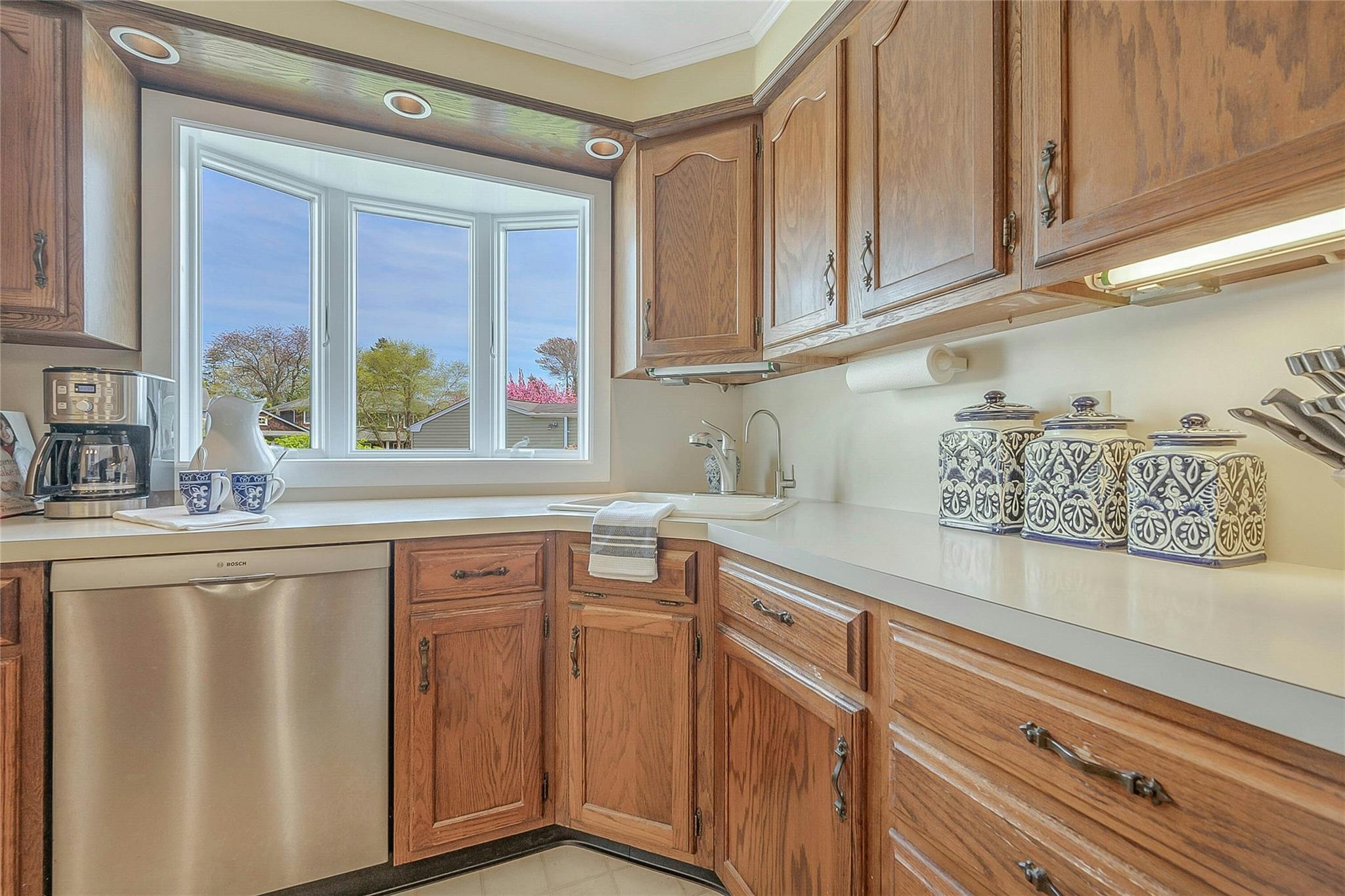 12 Wendover Road, Sayville, New York image 10