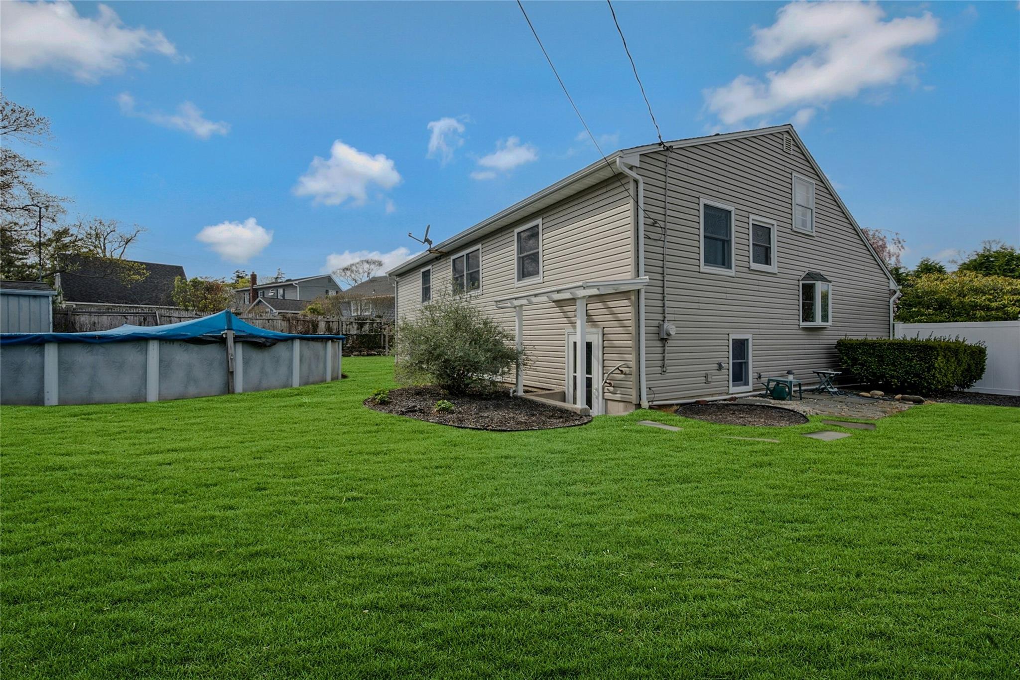 12 Wendover Road, Sayville, New York image 29
