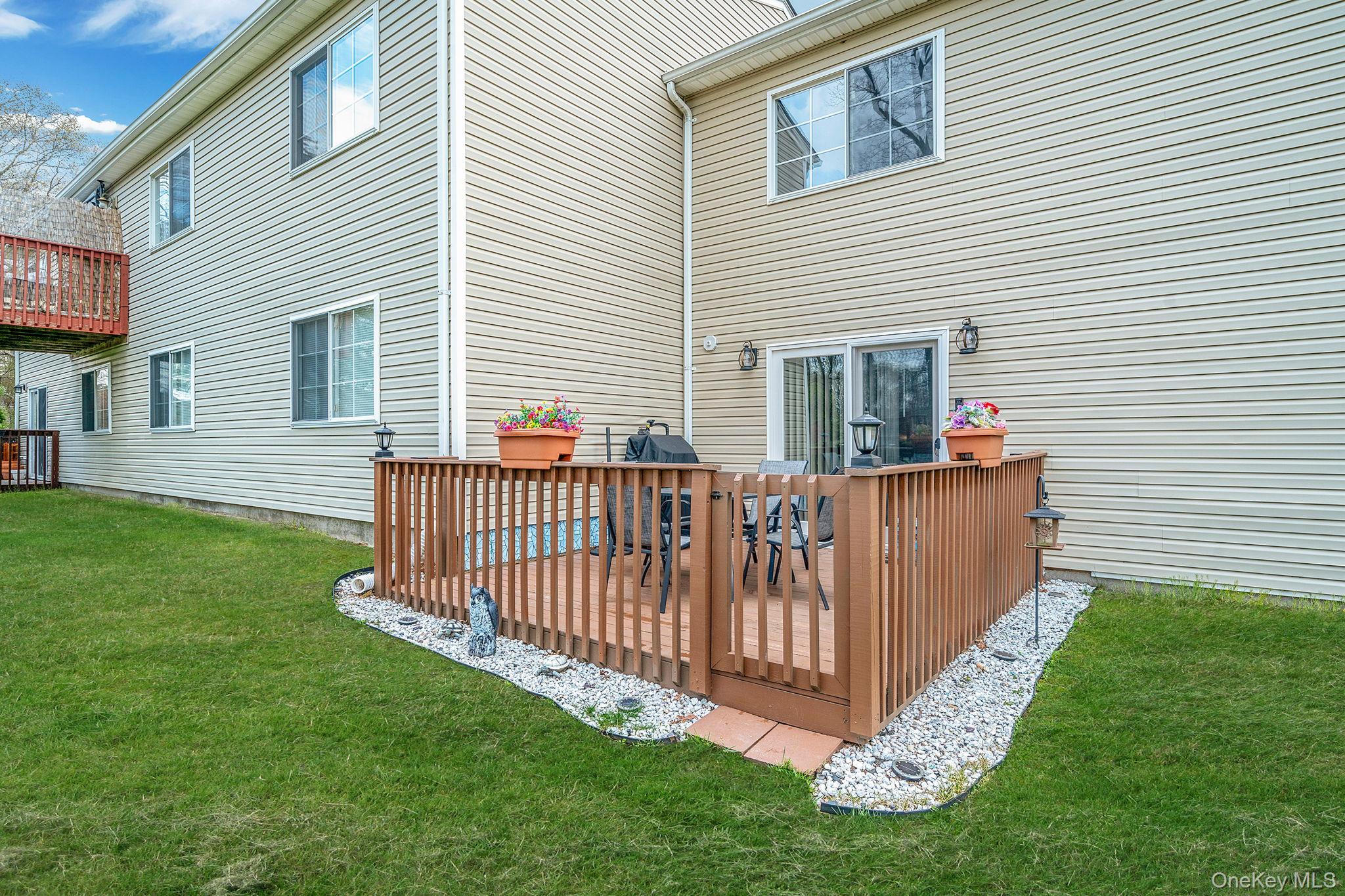 201 Lake Pointe Circle 201