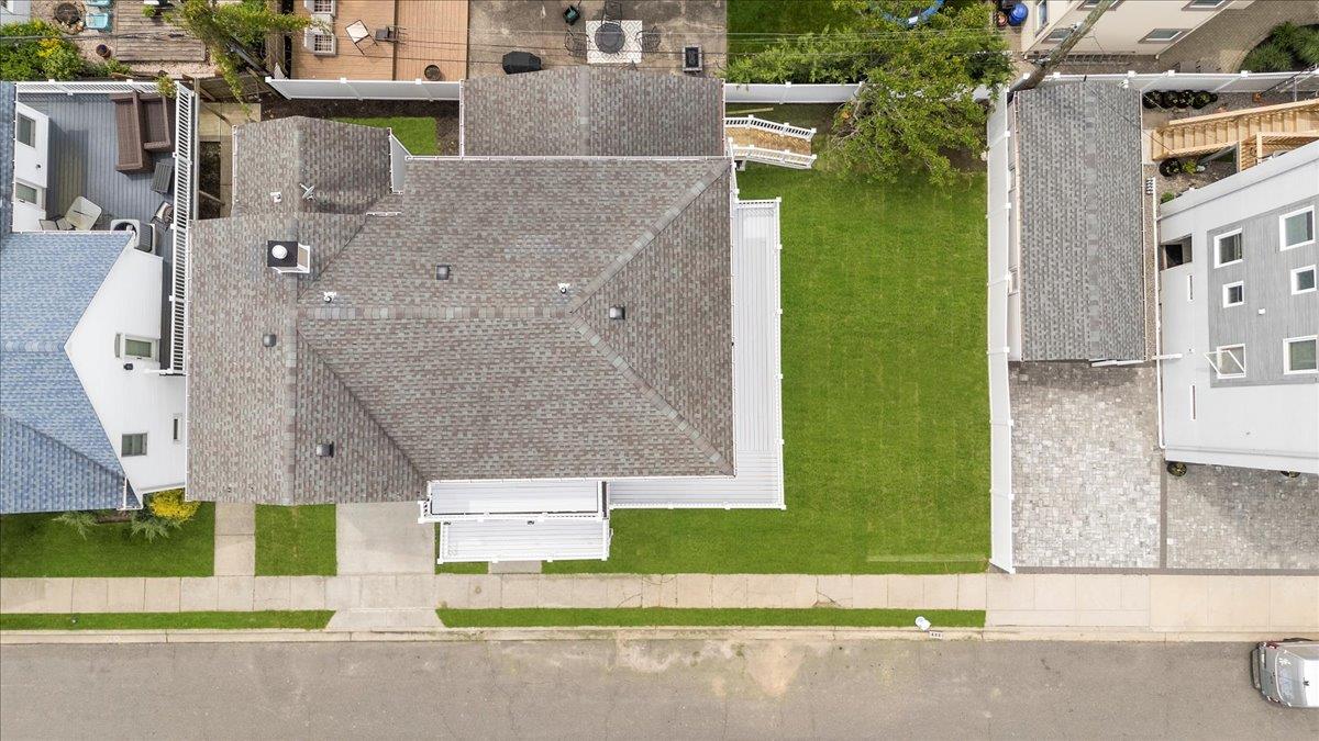 Long Beach, New York 11561, United States, 5 Bedrooms Bedrooms, ,4 BathroomsBathrooms,Residential,Coming Soon,137225