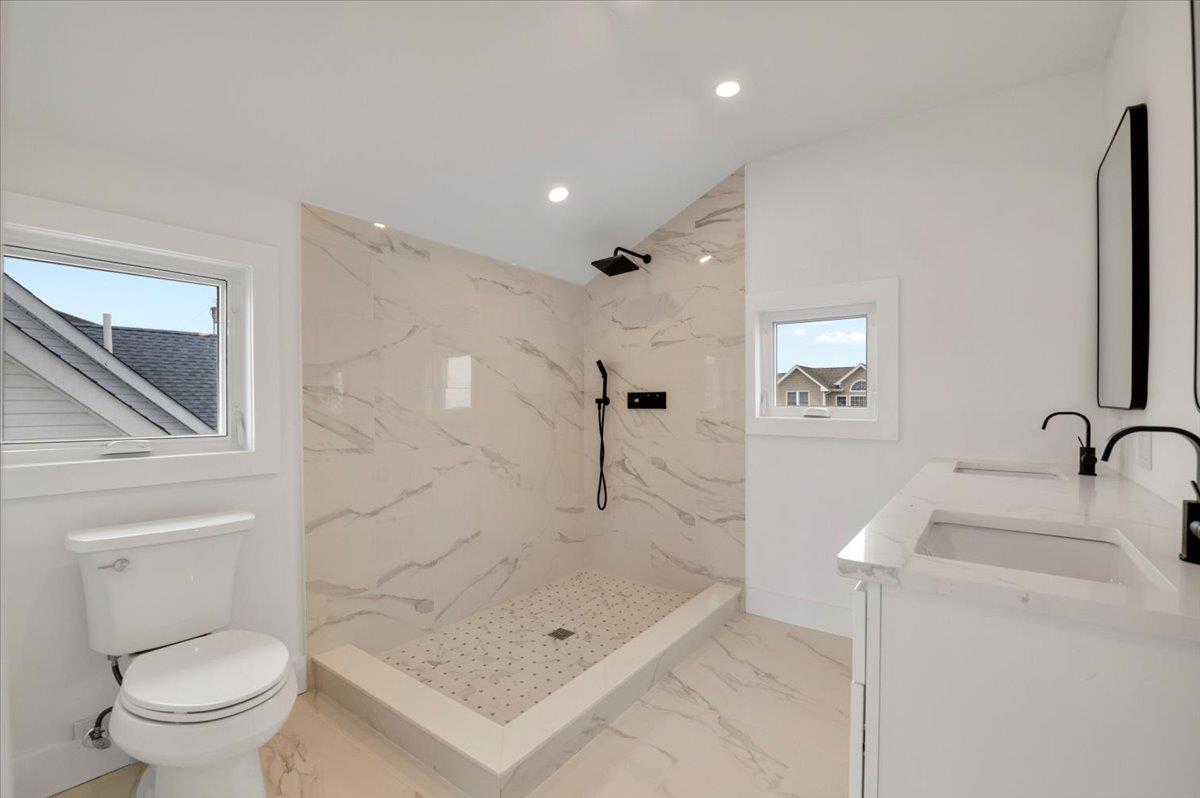 85 Dalton Street, Long Beach, New York image 36
