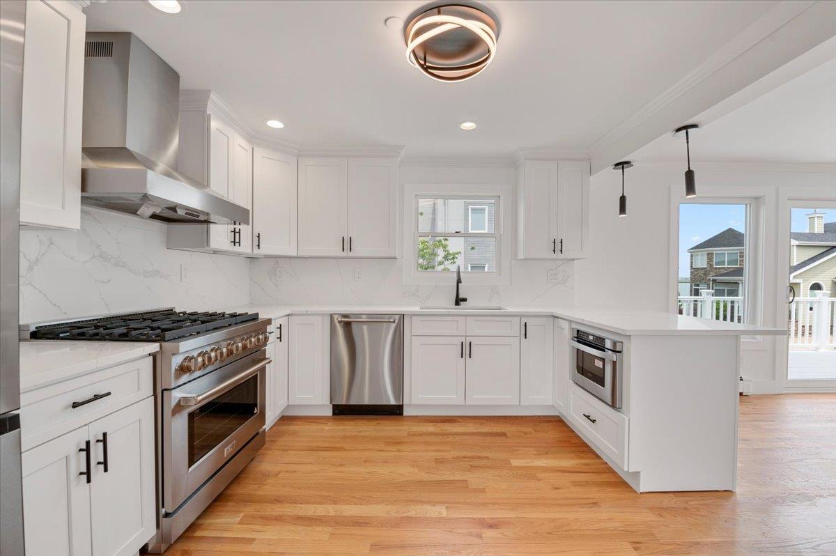 85 Dalton Street, Long Beach, New York image 10