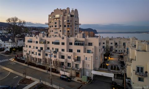 Condo For Sale - 6 Burd Street #2403<br/> Nyack, NY 10960