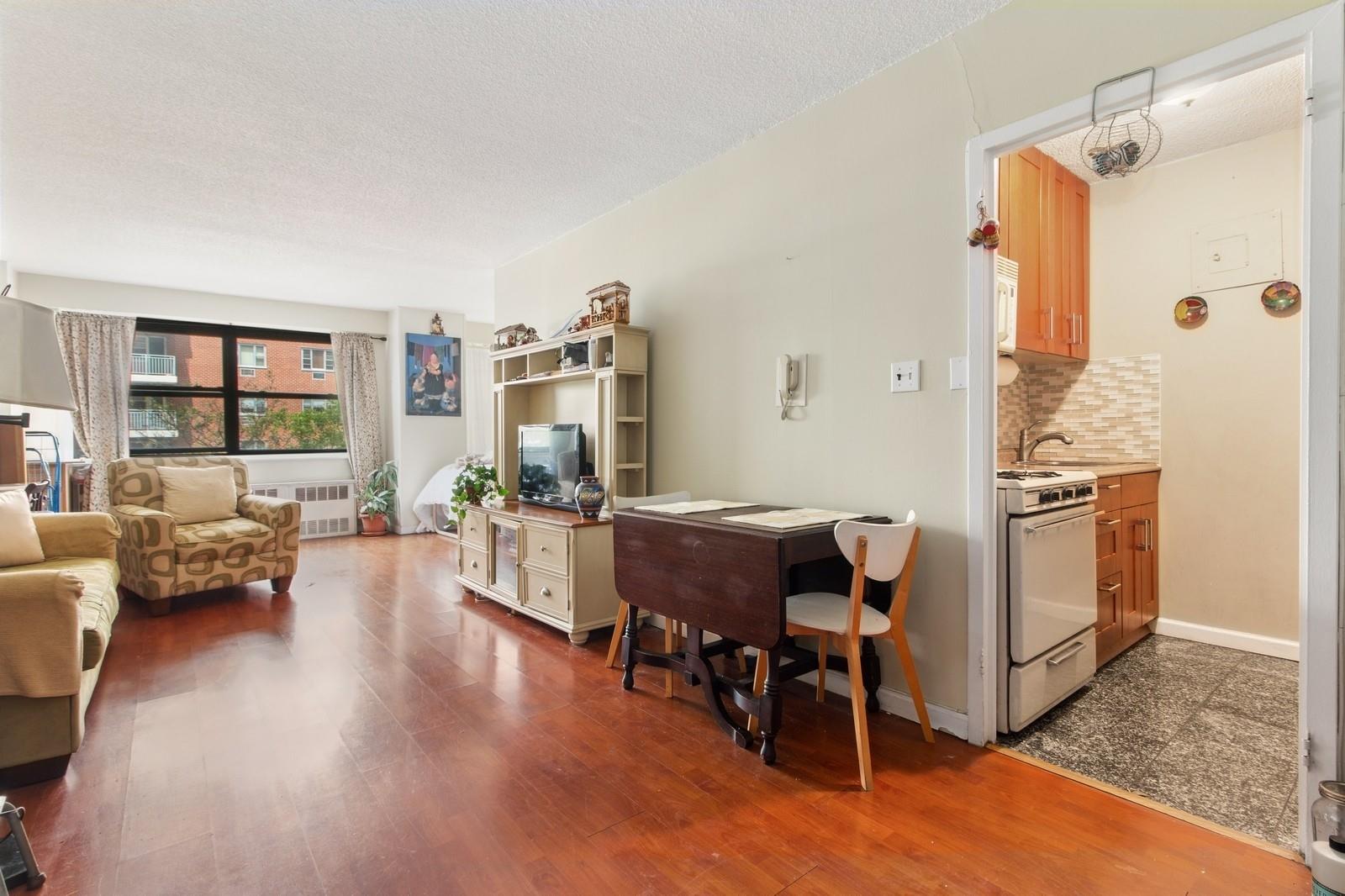 39-60 54th Street #3B, Woodside, New York image 3