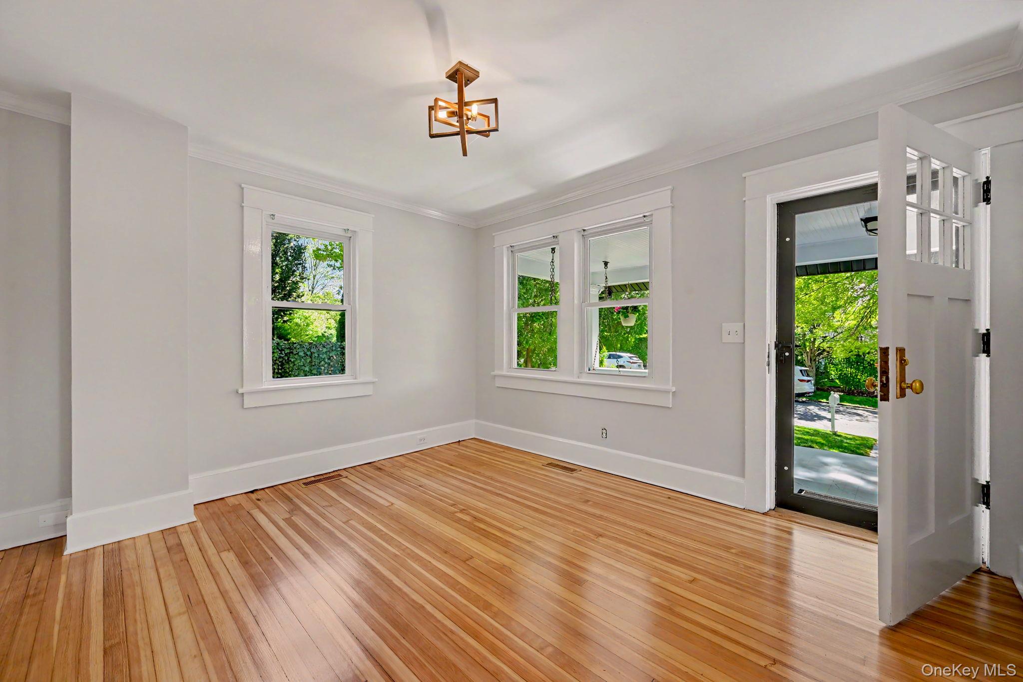 4 Highview Avenue
