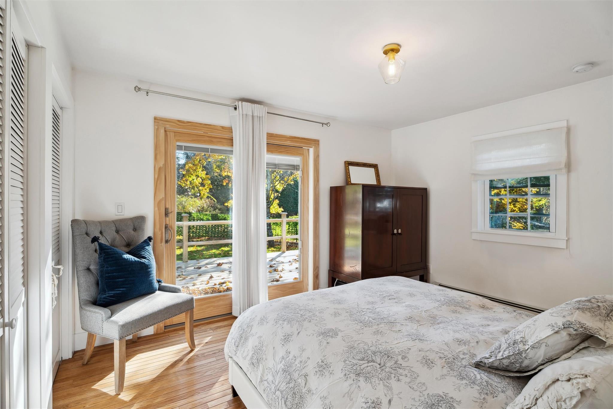22 Greenfield Rd, Southampton, New York image 5
