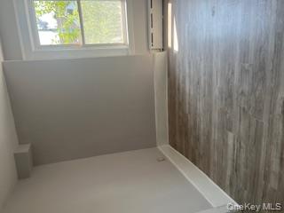 355 South Columbus Ave Columbus Avenue 2