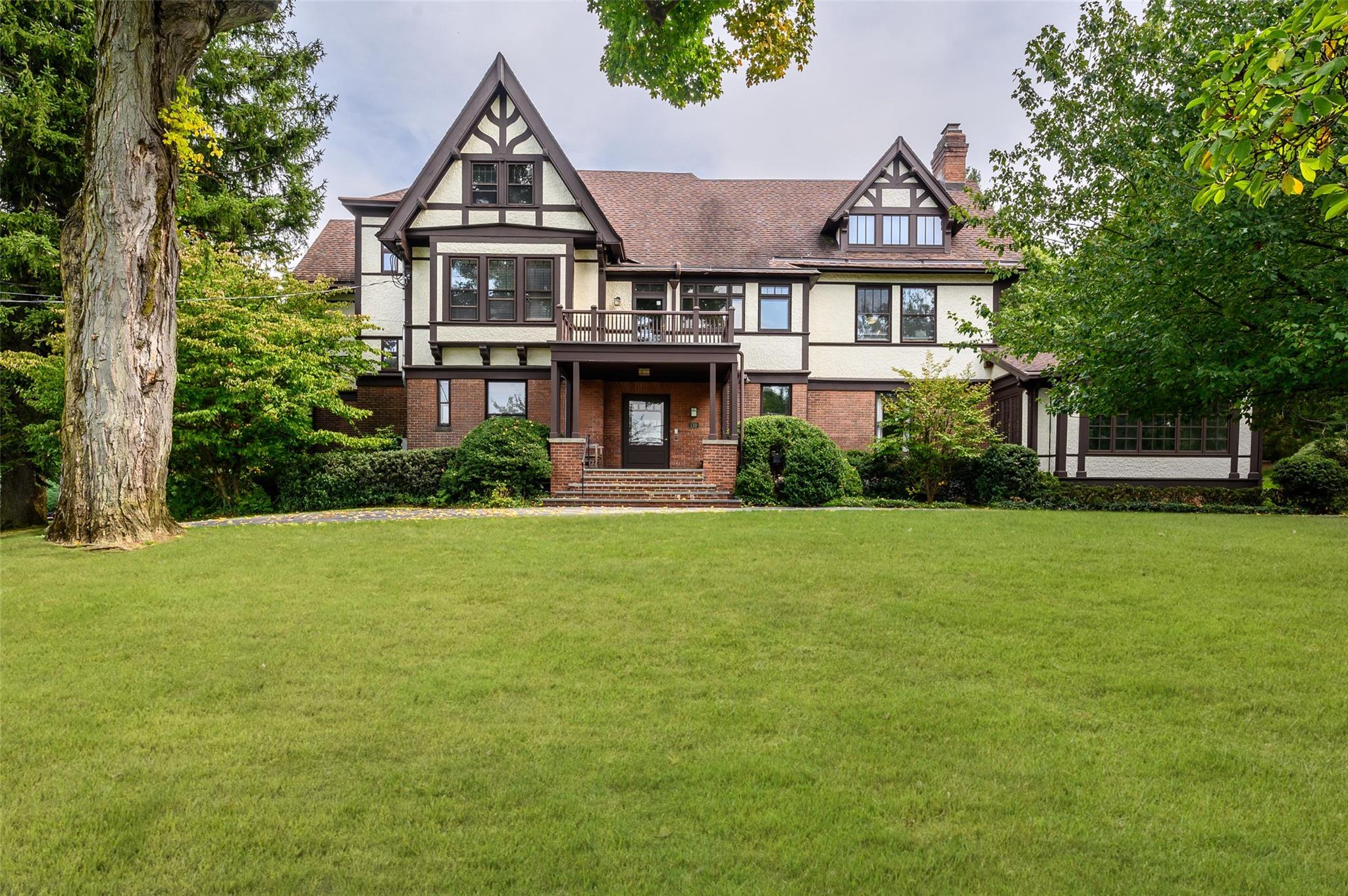 130 Washington Avenue, Dobbs Ferry, New York image 3