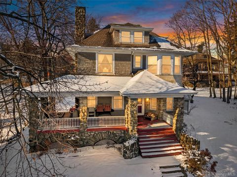 54 Leroy Place Newburgh NY 12550