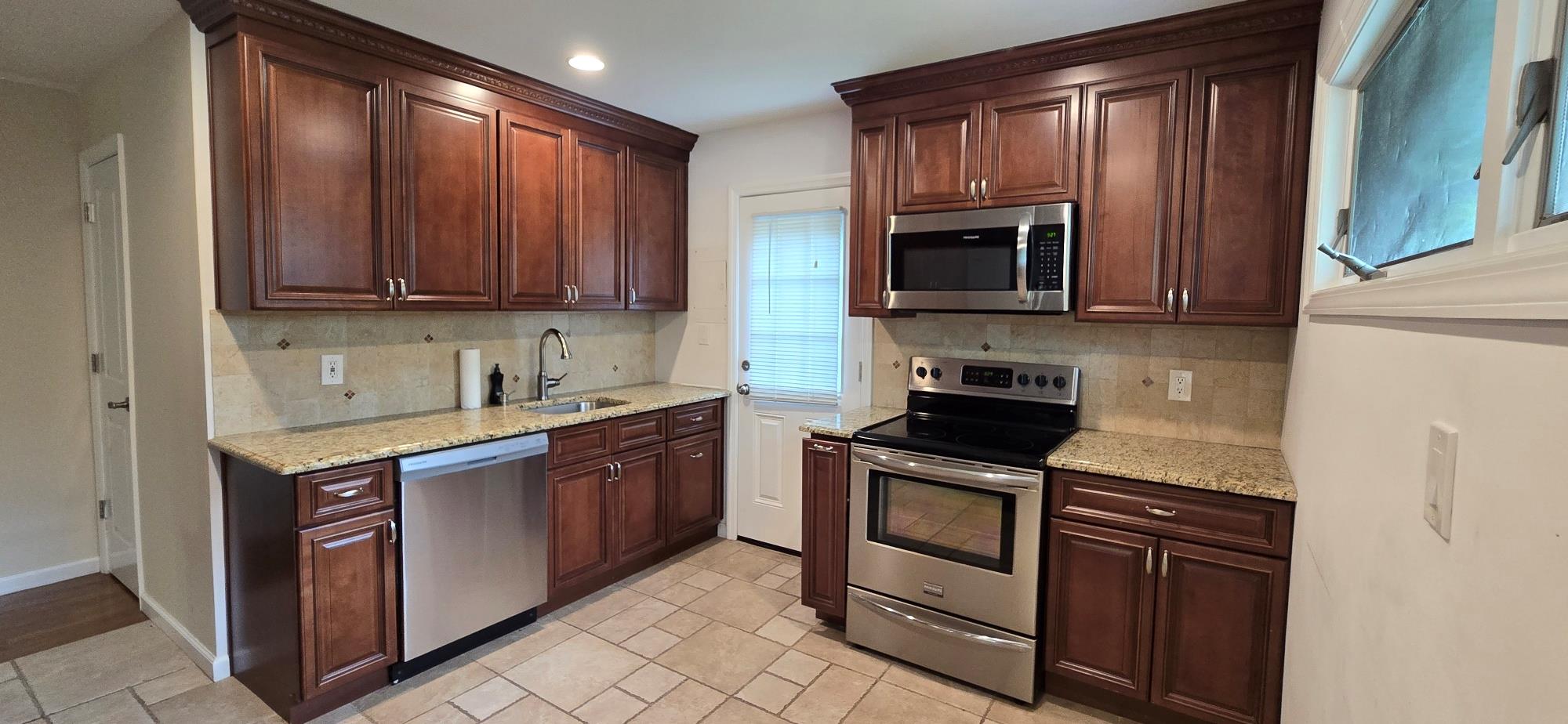 6 Arizona Avenue, Syosset, New York image 6
