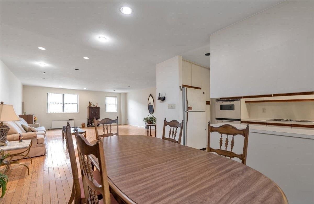 9 Everit Avenue #A10,11, Hewlett, New York image 4