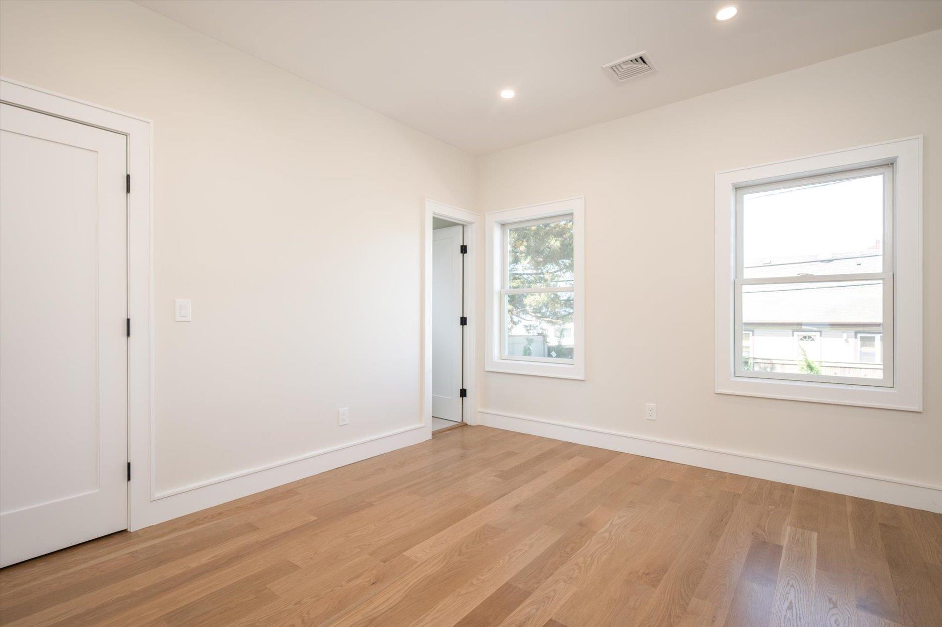 60 Ramble Lane, Levittown, New York image 14