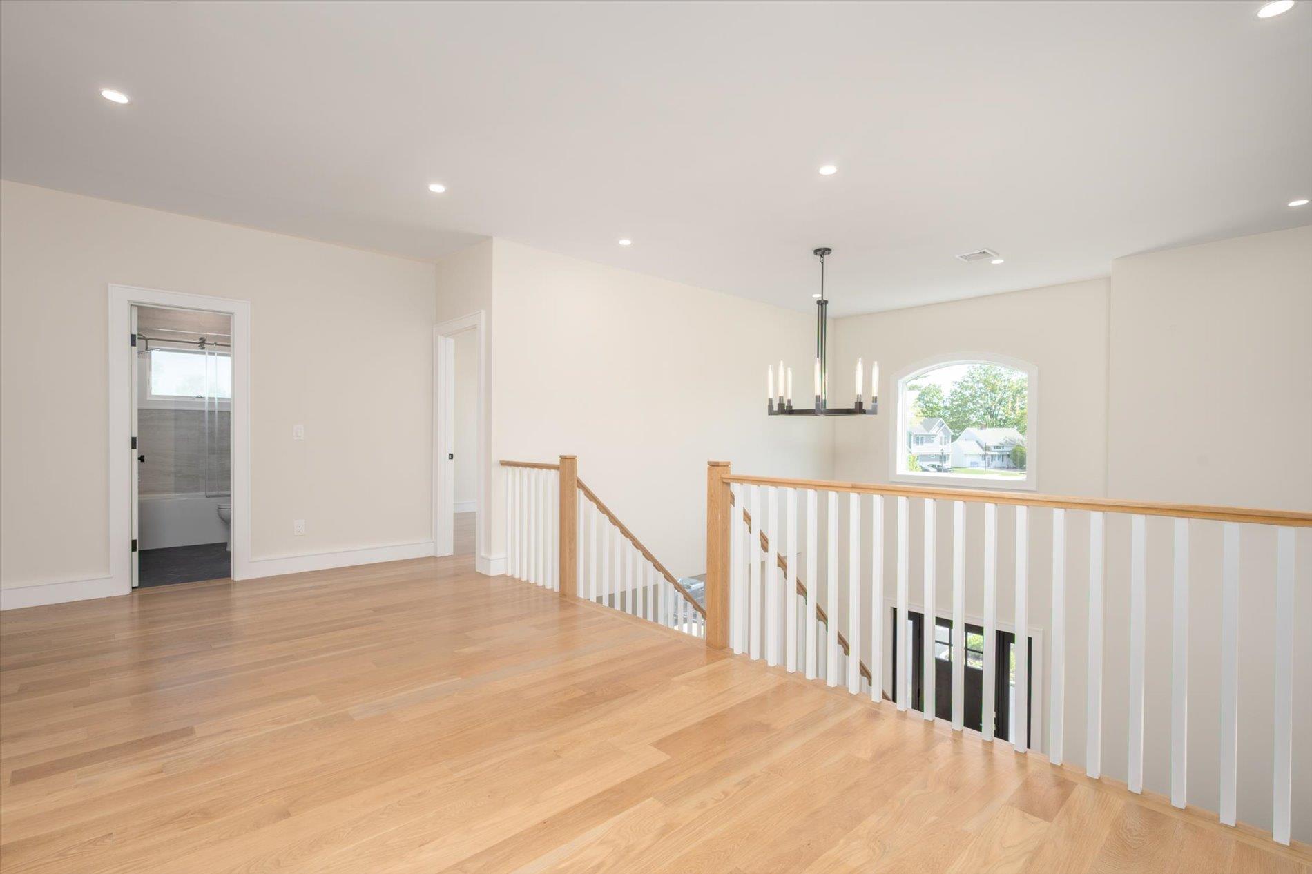 60 Ramble Lane, Levittown, New York image 21