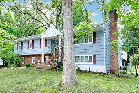 Apartment For Sale - 84 College Road<br/> Monsey, NY 10952