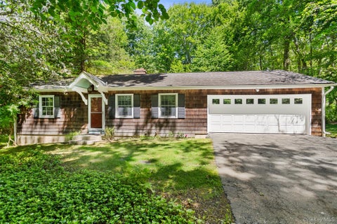 Photo of 18 Nancys Lane, Pound Ridge, NY 10576 (MLS # 1010371)