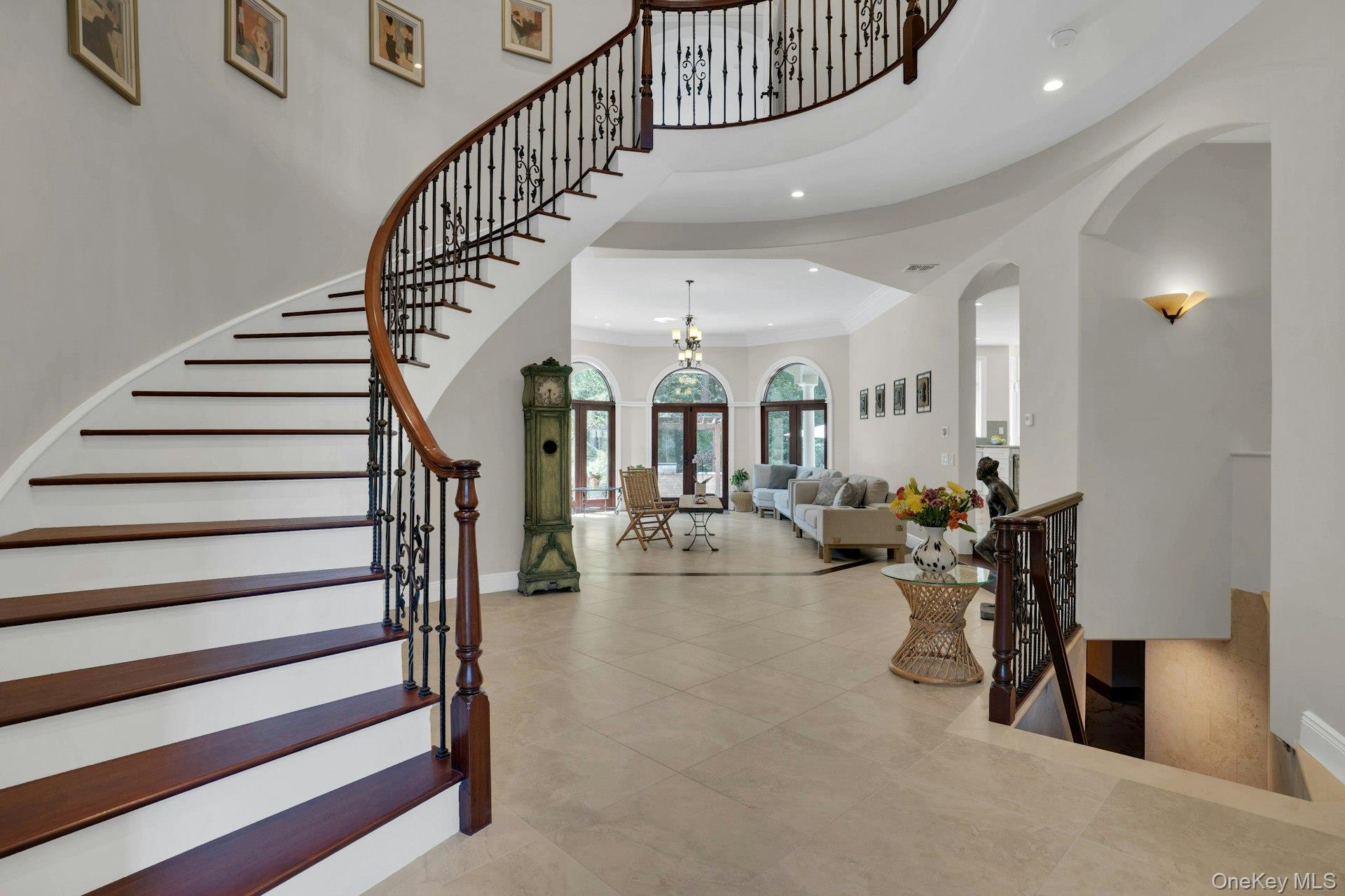 12 Redwood Drive