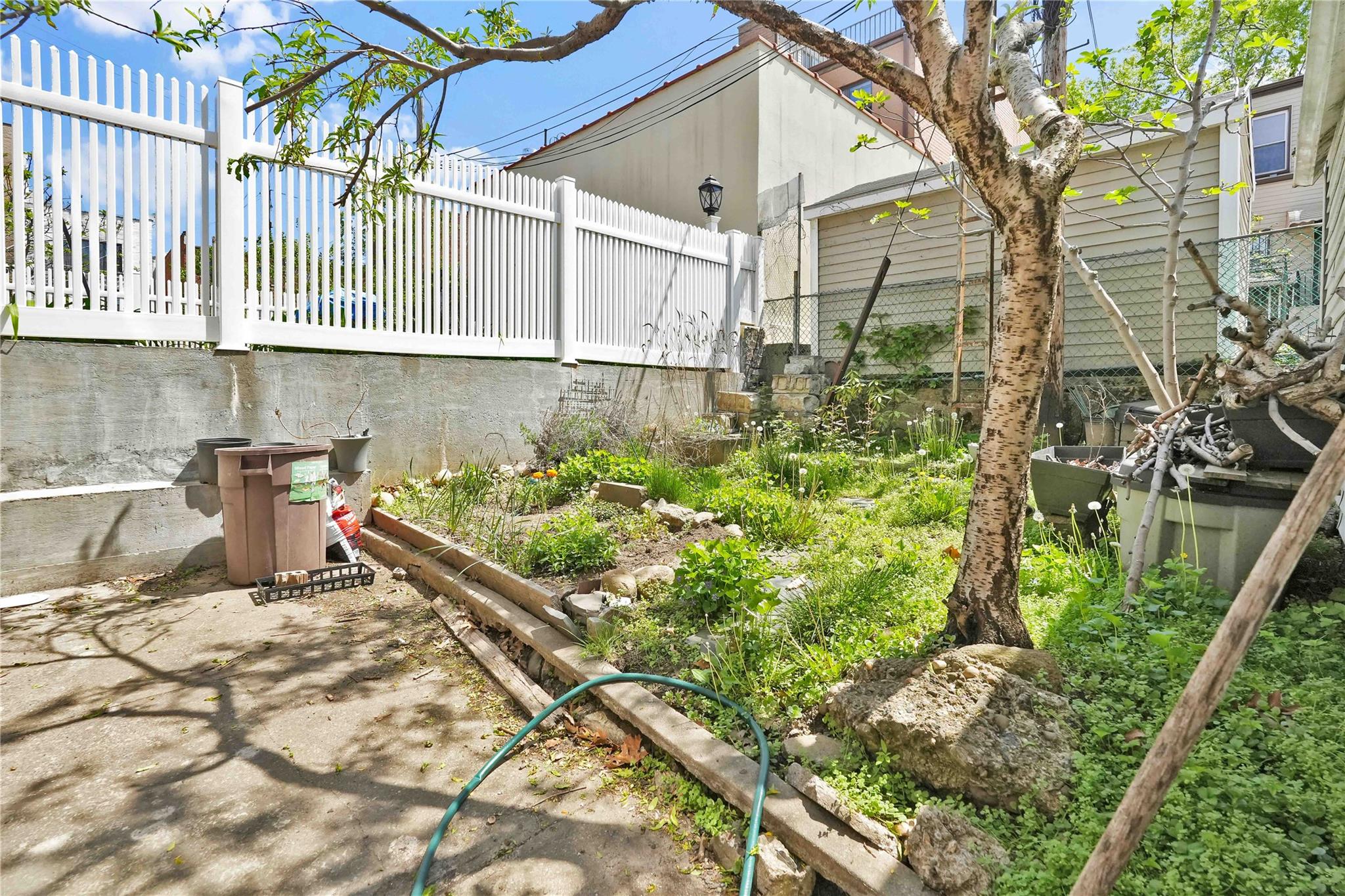 23-25 28 Street