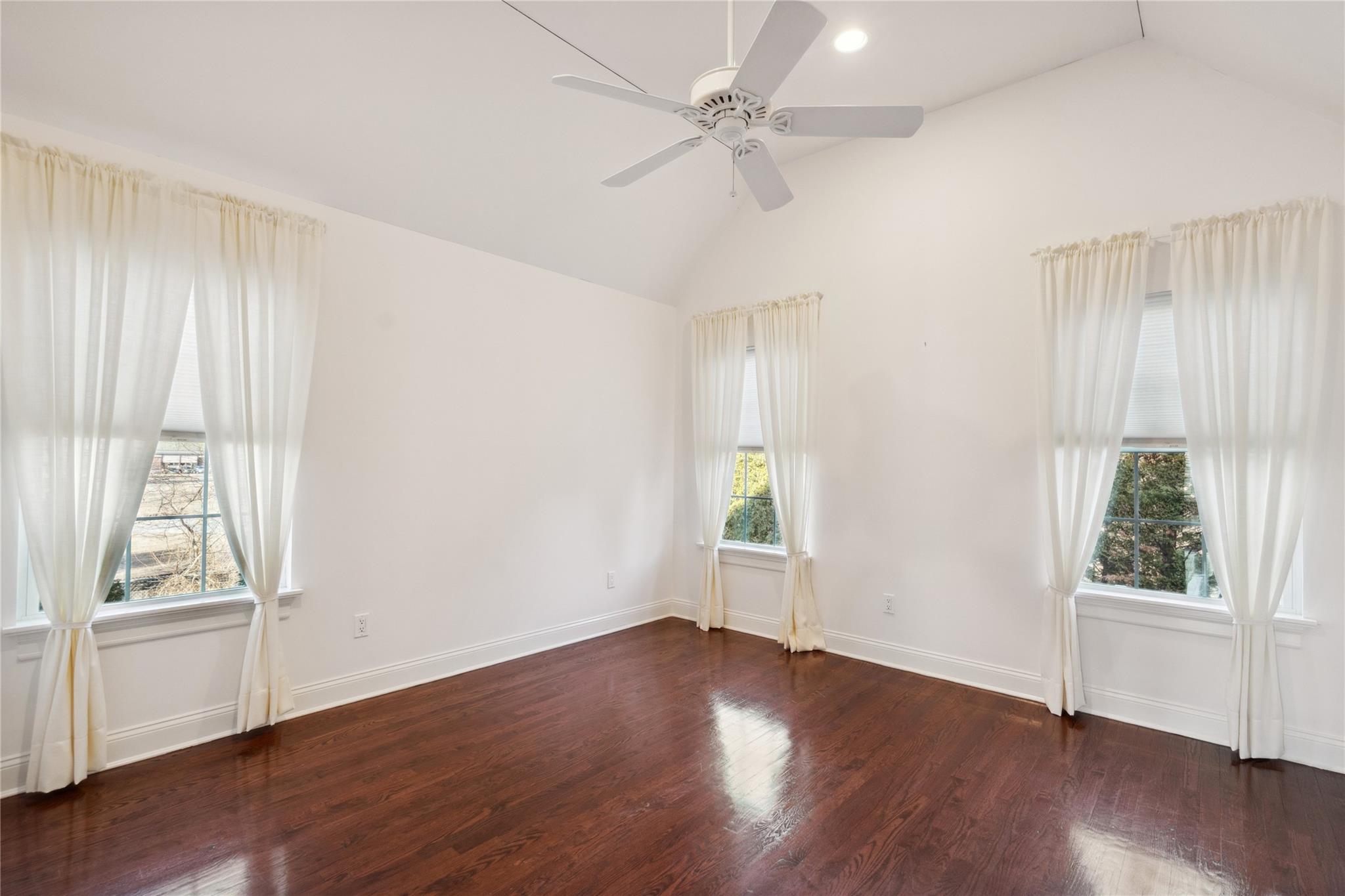14 Meadow Court, Oakdale, New York image 19