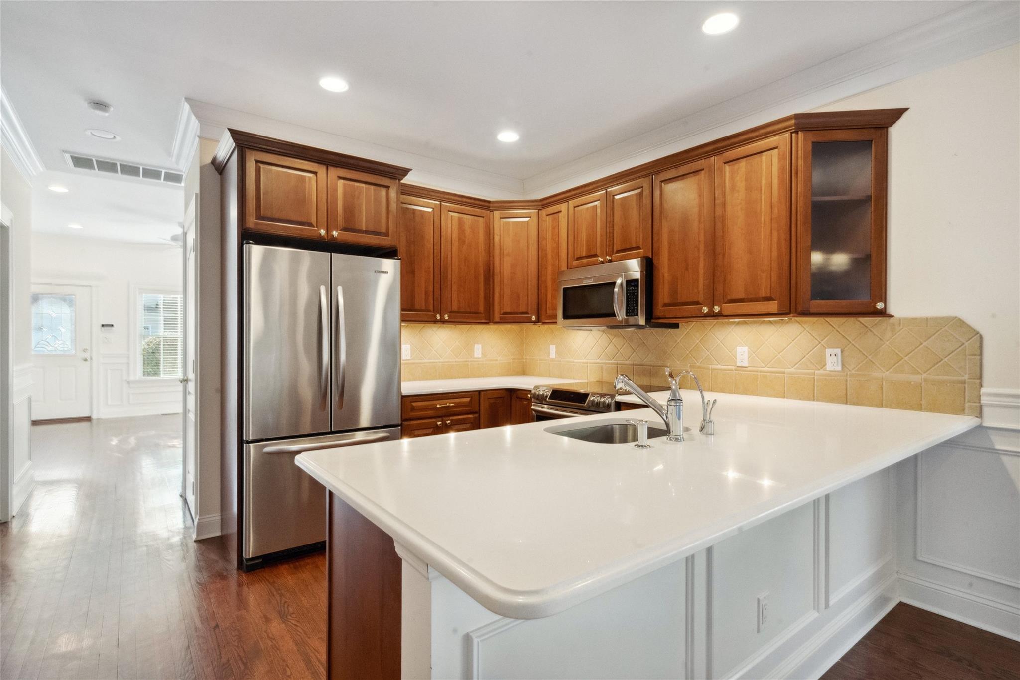 14 Meadow Court, Oakdale, New York image 10