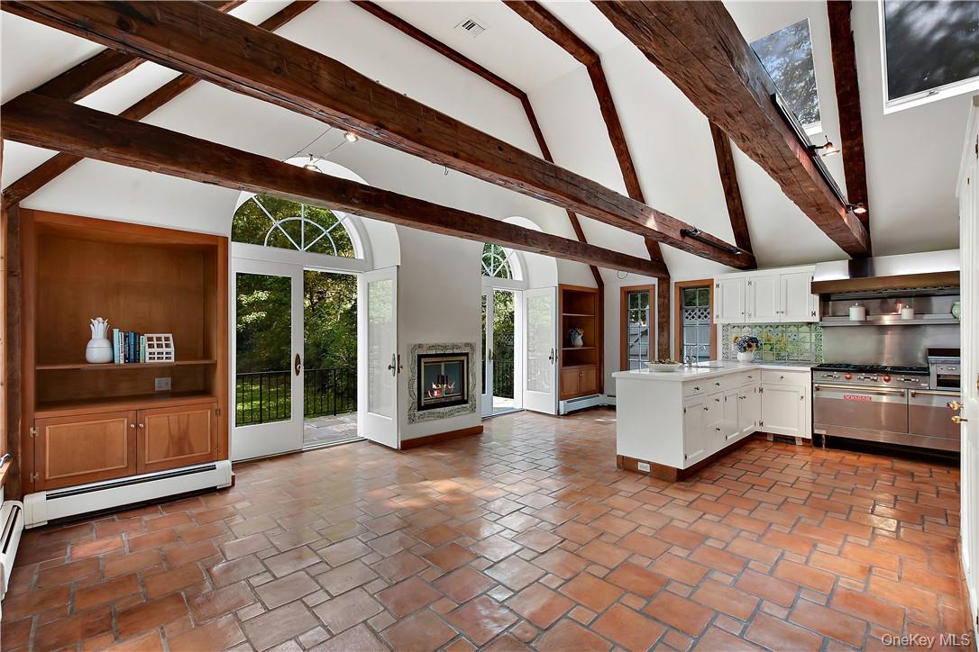 160 Long Ridge Road
