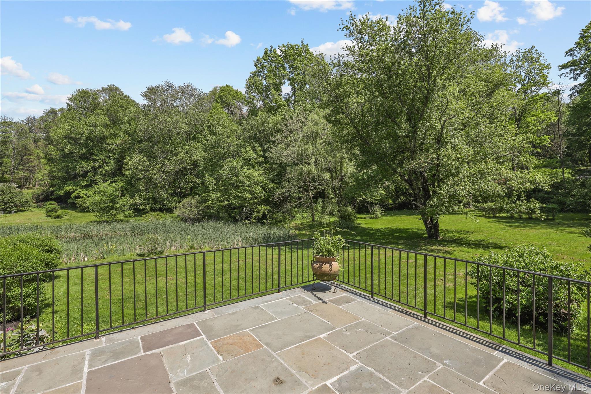 160 Long Ridge Road
