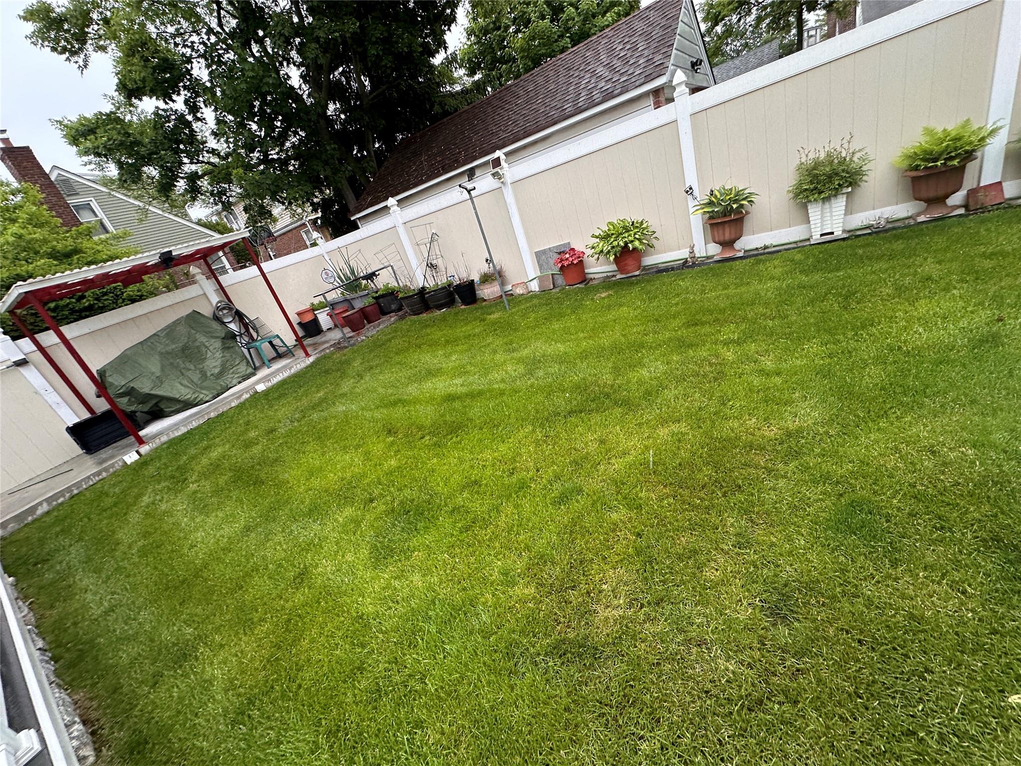 65 Stephen Place Pl, Valley Stream, New York image 39