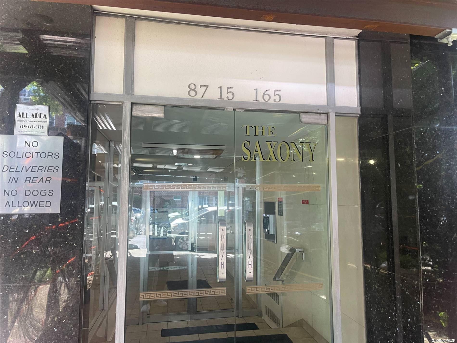 165th Street 4J, Jamaica, Queens, NY - 1 Bedrooms  
1 Bathrooms  
3 Rooms - 