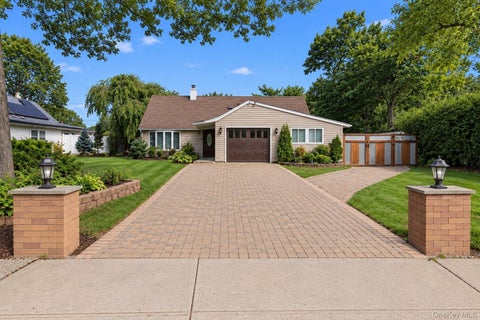 Homes For Sale - 39 Split Cedar Drive<br/> Suffolk County, Islandia, NY 11749
