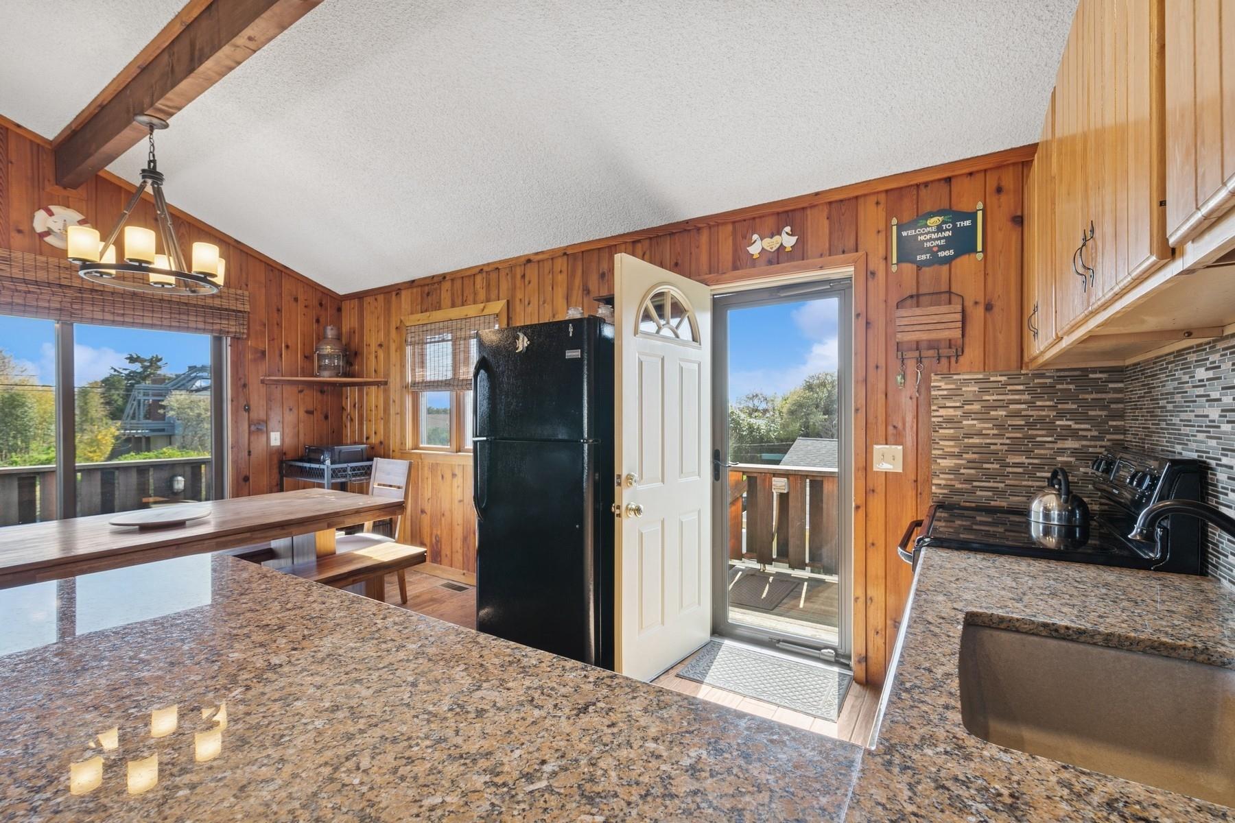 18 Hoppin Avenue, Montauk, New York image 14