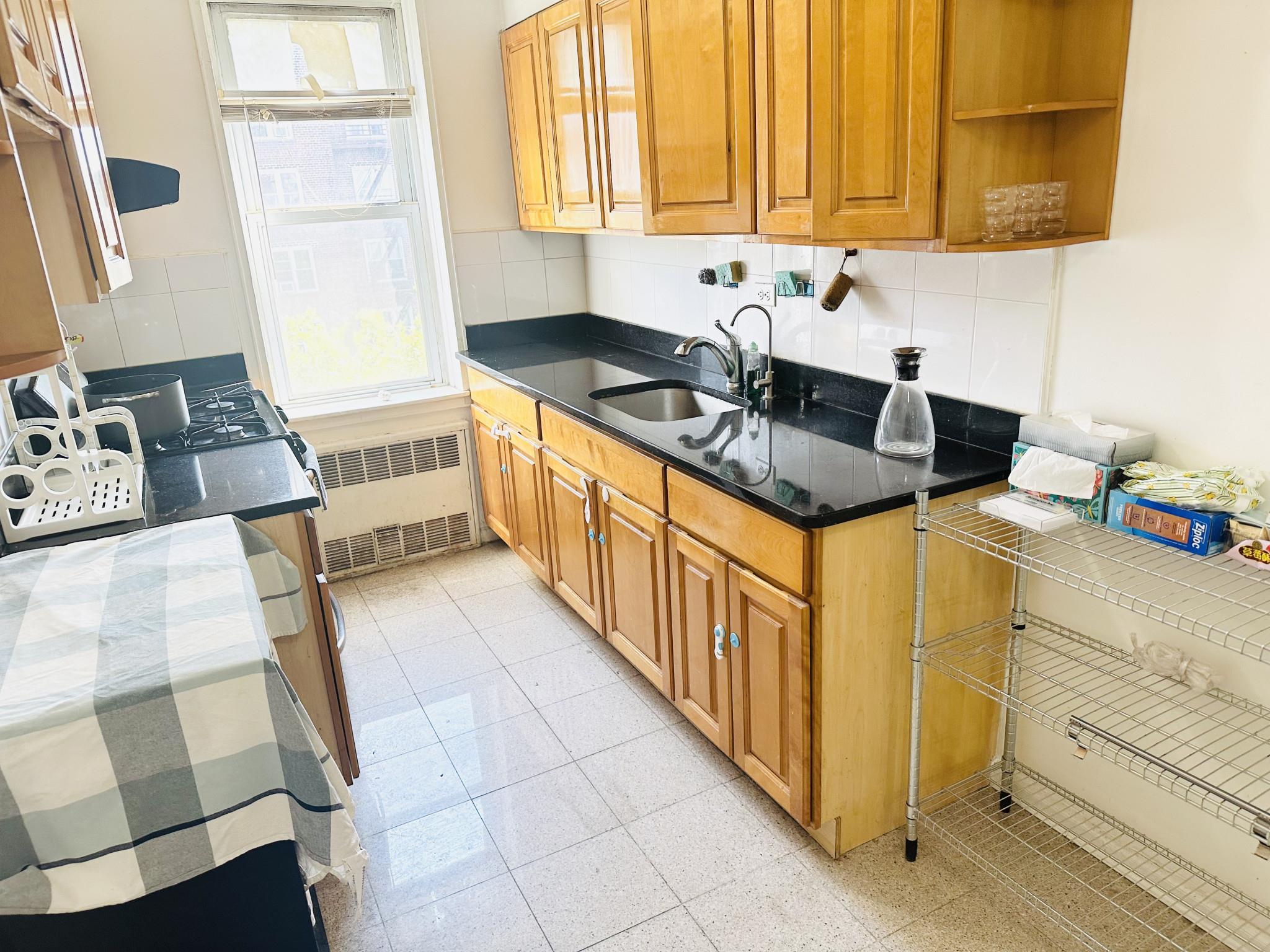 3345 90th Street #5J, Jackson Heights, New York image 9