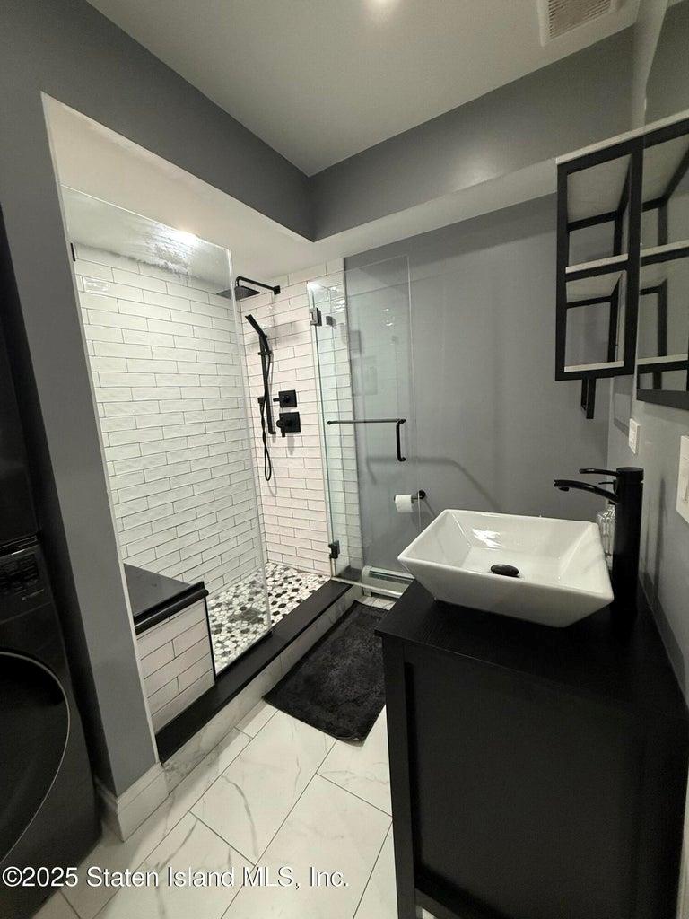 186 Corona Avenue, Staten Island, New York image 14