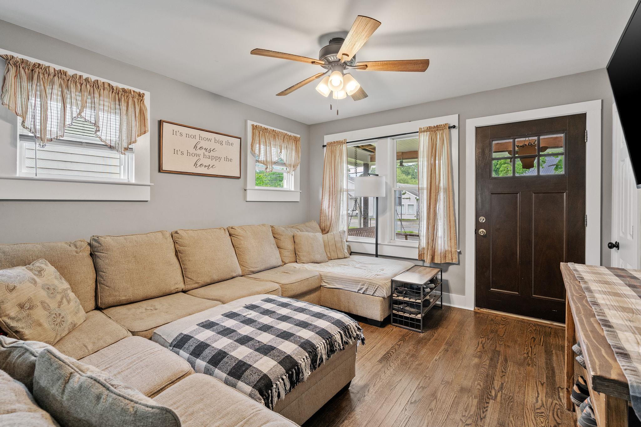 108 Homestead Avenue, Maybrook, New York image 4