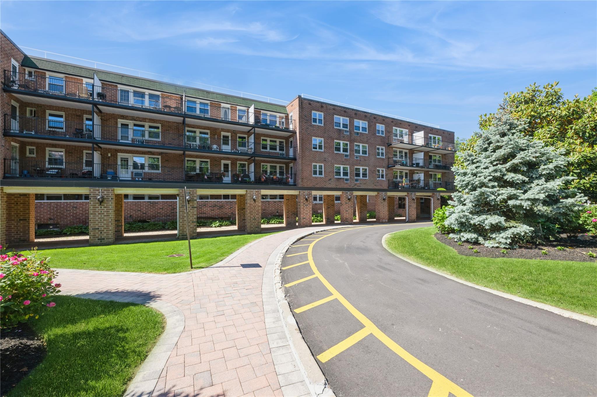 32 Pearsall Avenue #1C, Glen Cove, New York image 36