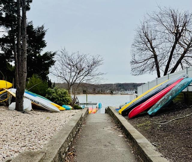 39 Sea Spray Drive, Centerport, New York image 20
