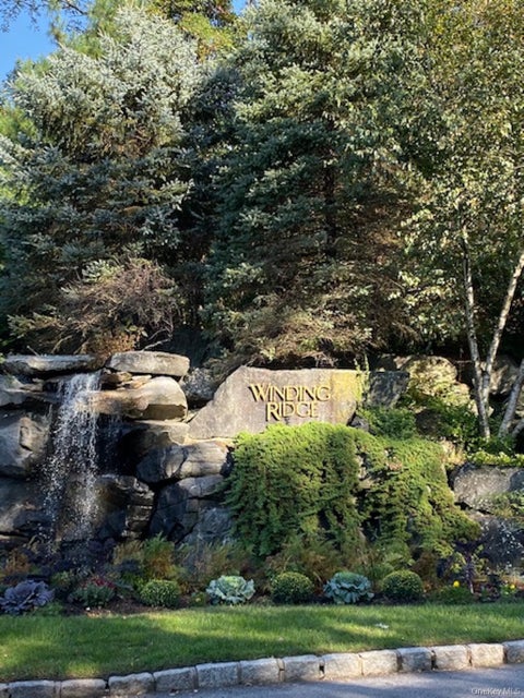 Condo For Rent - 51 Winding Ridge Road<br/> Westchester County, White Plains, NY 10603
